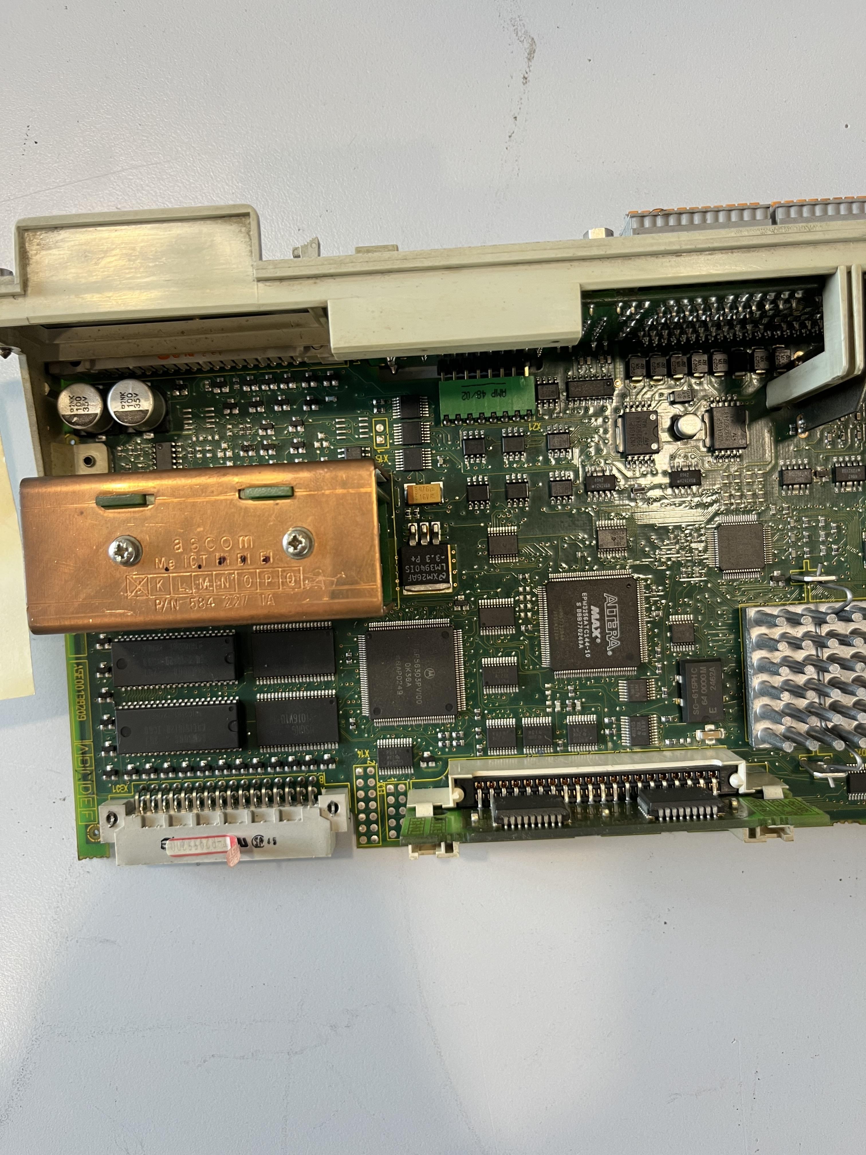 Siemens Carte de régulation 6SN1118-1NH01-0AA0