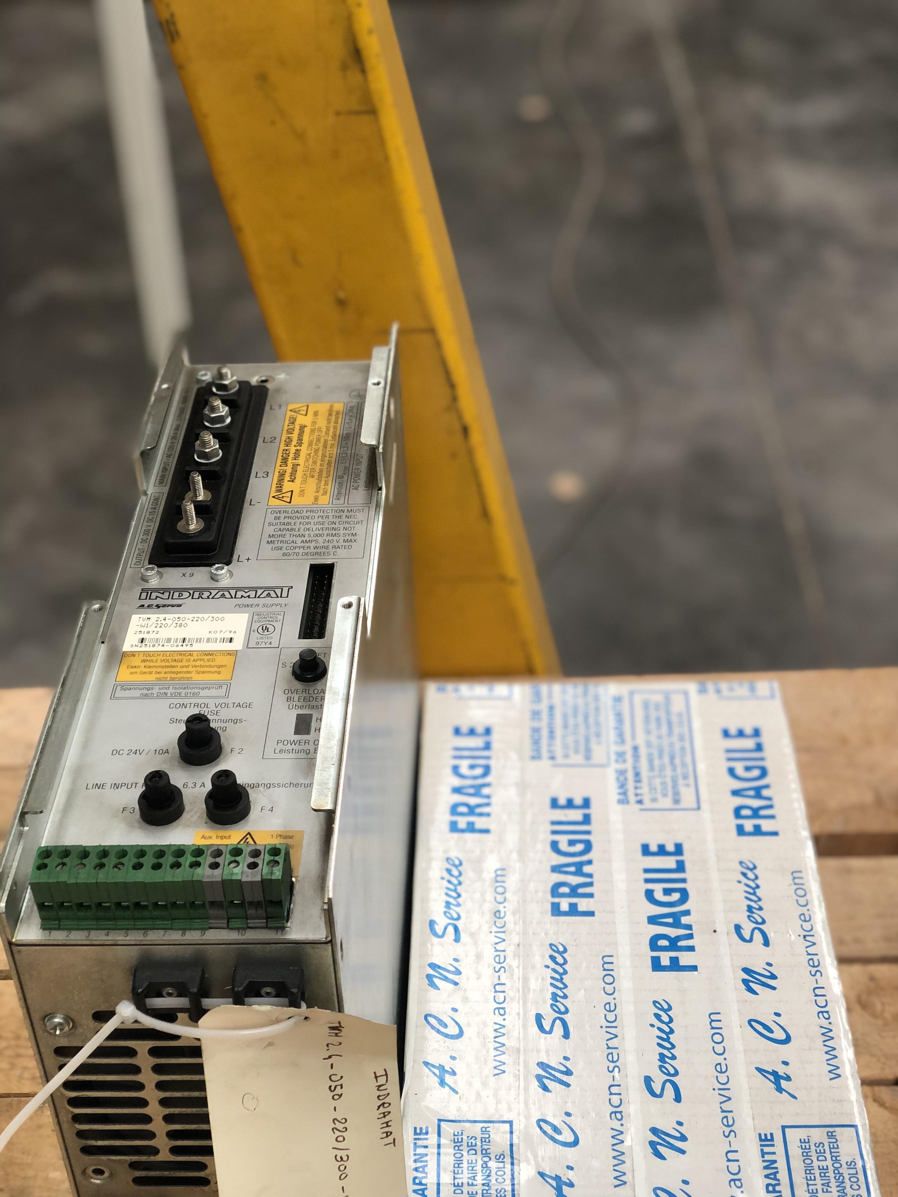 Indramat AC Servo-Controller TVM 2.4-050-220/300-W1/220/380