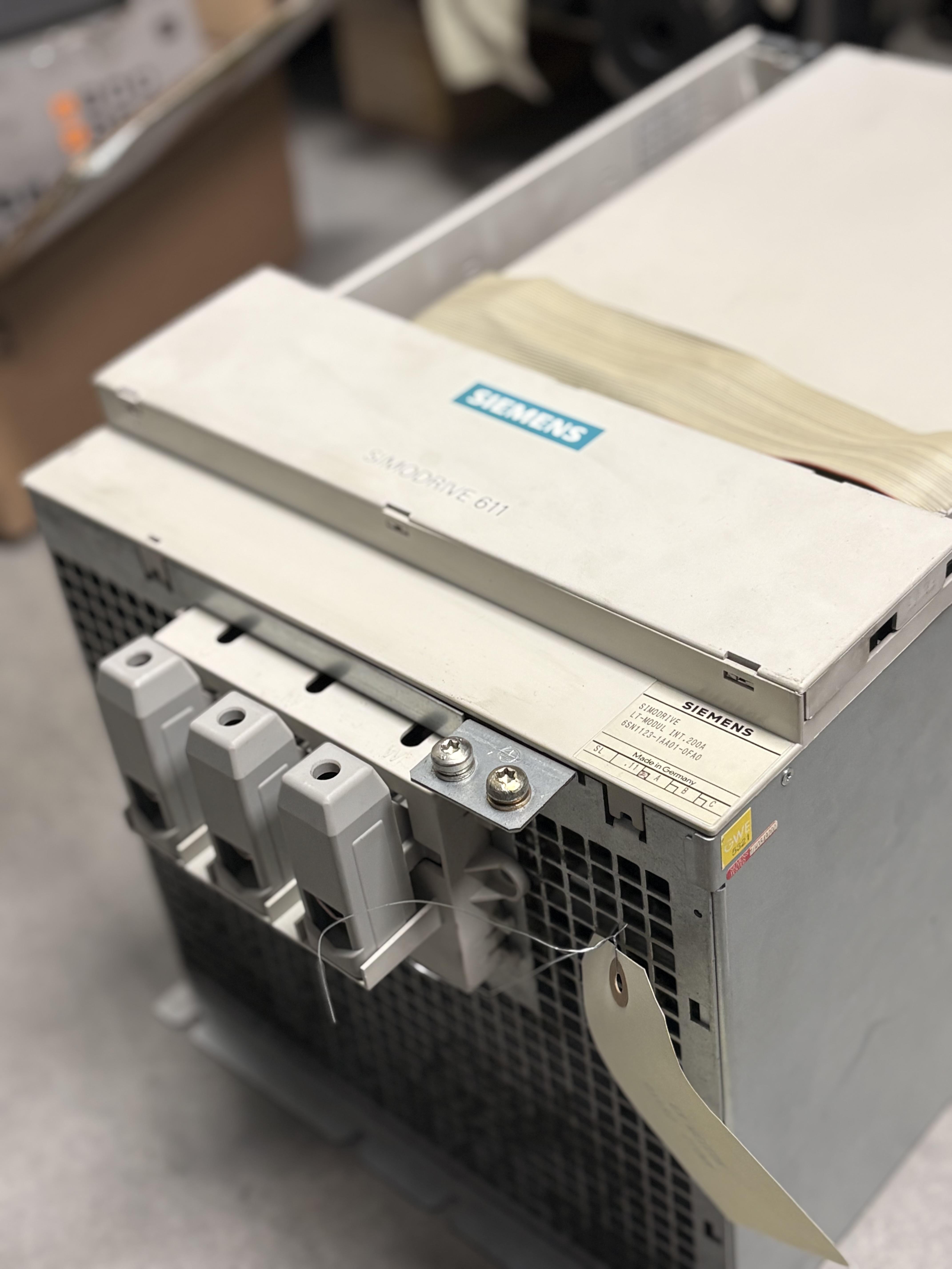 Siemens Simodrive LT-MODUL INT.200A 6SN1123-1AA01-0FA0